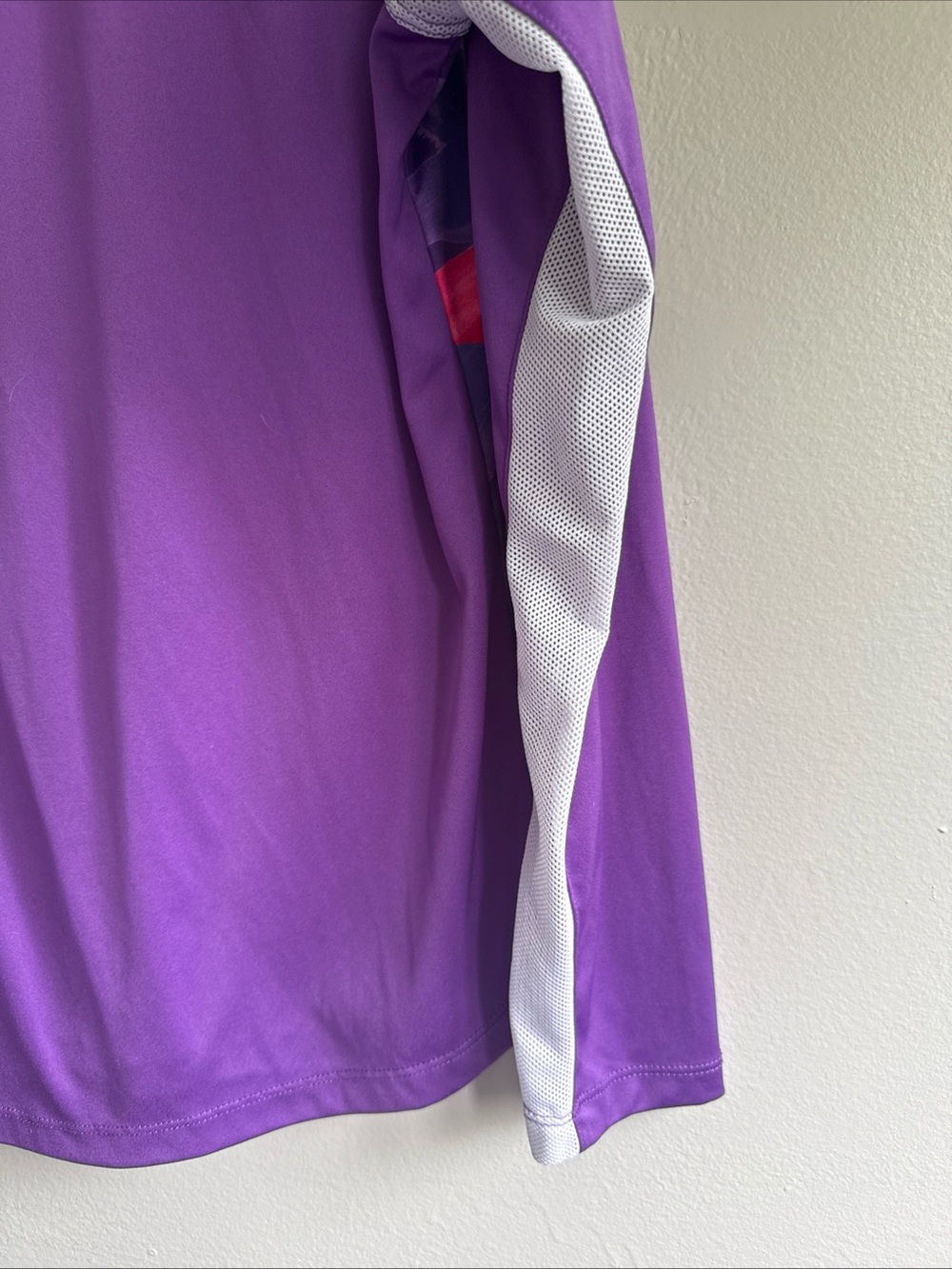 Greg Norman Solar XP Purple Floral Quarter-Zip Performance Golf Top large - Picture 5 of 10